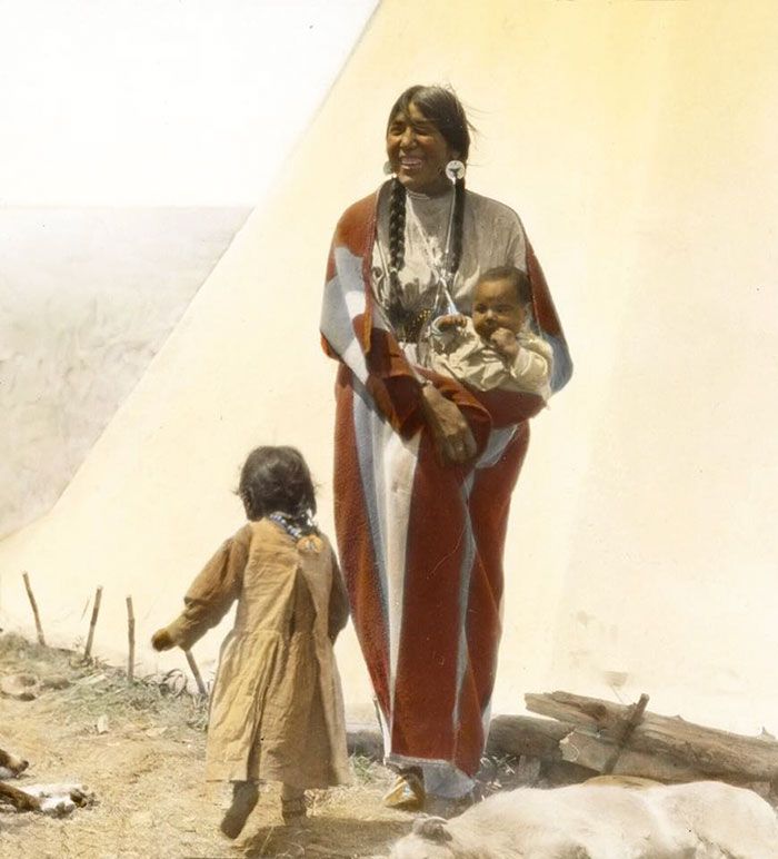 Lo Sciamanesimo dei Nativi Americani: Radici Siberiane e Diversità Tribali